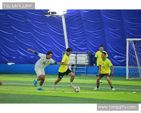 dk足球：探索足球世界的魅力与激情，带你领略赛事背后的故事与精彩瞬间