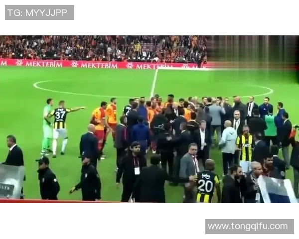 火热的足球激情四溢让世界为之疯狂的运动盛宴与文化交融 火热的足球激情四溢让世界为之疯狂的运动盛宴与文化交融