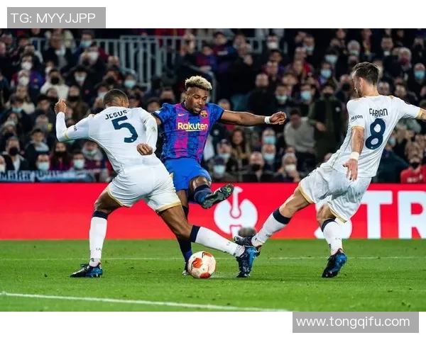 足球林参谋带你深入解析足球战术与球员表现的奥秘与魅力 足球林参谋带你深入解析足球战术与球员表现的奥秘与魅力